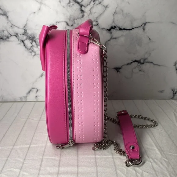 Monster High Draculaura Bow Crossbody Bag Pink Round Crossbody Bag Chain Strap - Picture 6 of 13